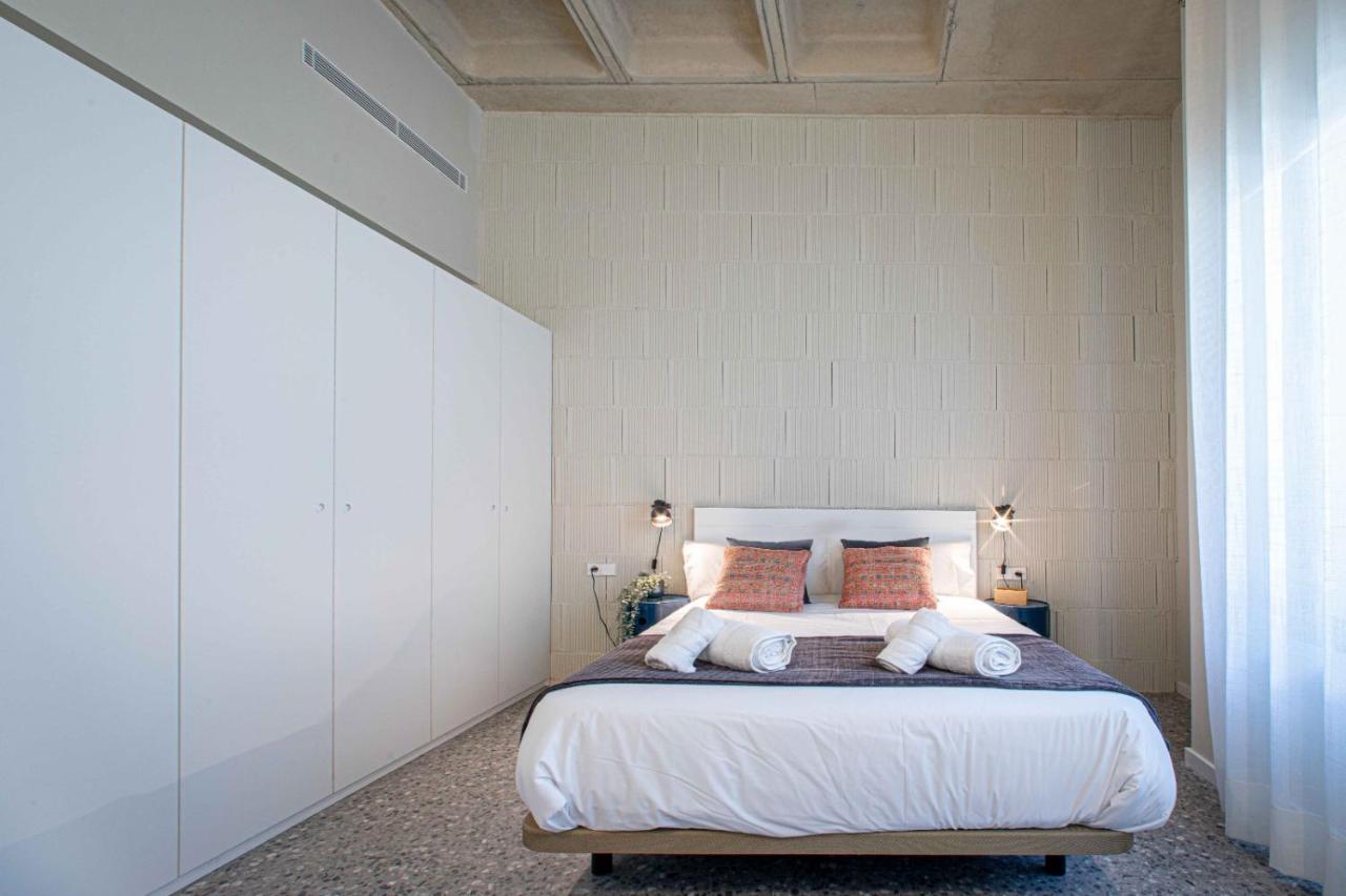 Barcelona Touch Apartments - Rosich L'Hospitalet de Llobregat Eksteriør bilde