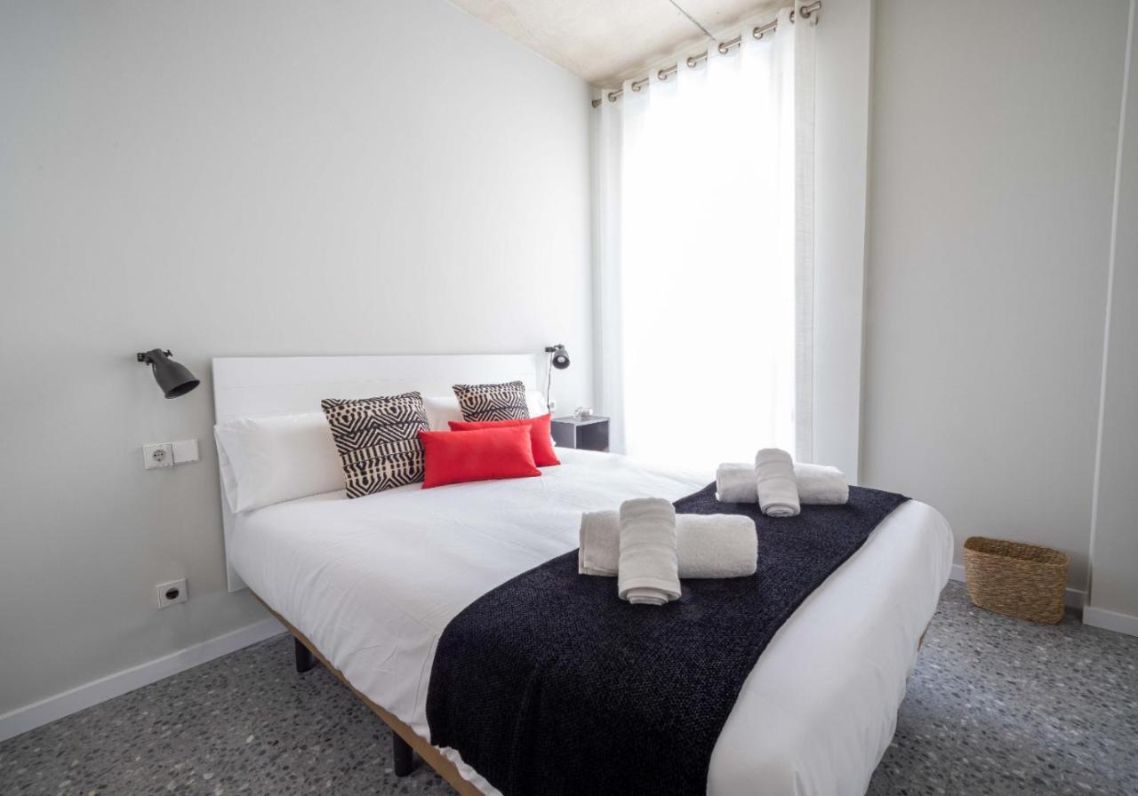 Barcelona Touch Apartments - Rosich L'Hospitalet de Llobregat Eksteriør bilde
